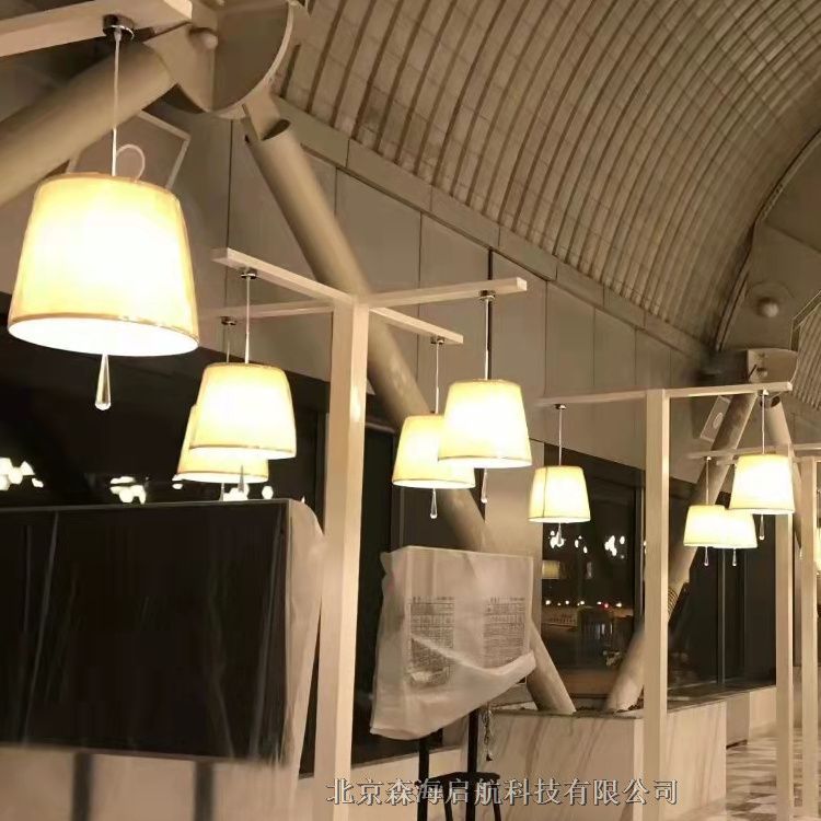 專注室外道路照明燈具供應(yīng)商 各種道路照明燈具